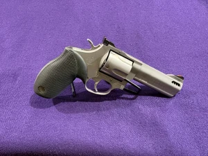 Taurus Tracker .44 Magnum