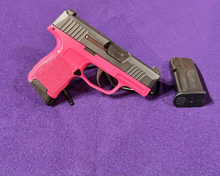 Sig Sauer P365 9mm Pink Edition