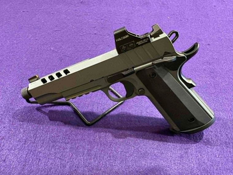 Tisas 1911 Nightstalker with Holosun Optic