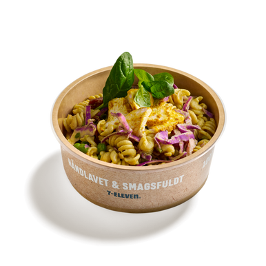 CURRY CHICKEN PASTASALAT 