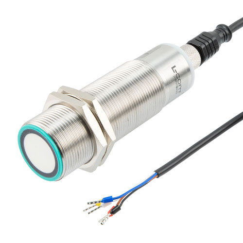 Ultrasonic Proximity Sensor, Cylindrical, M30 threaded, Ni-plated Brass, PNP, Sensing Range 80 to 2000 mm, 5-pin A-coded M12 connector