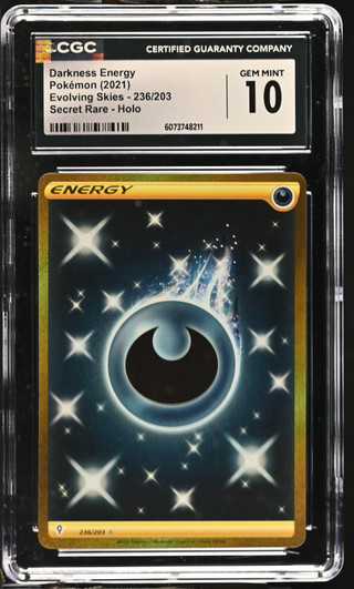 DARKNESS ENERGY Evolving Skies Secret Rare #236 CGC 10