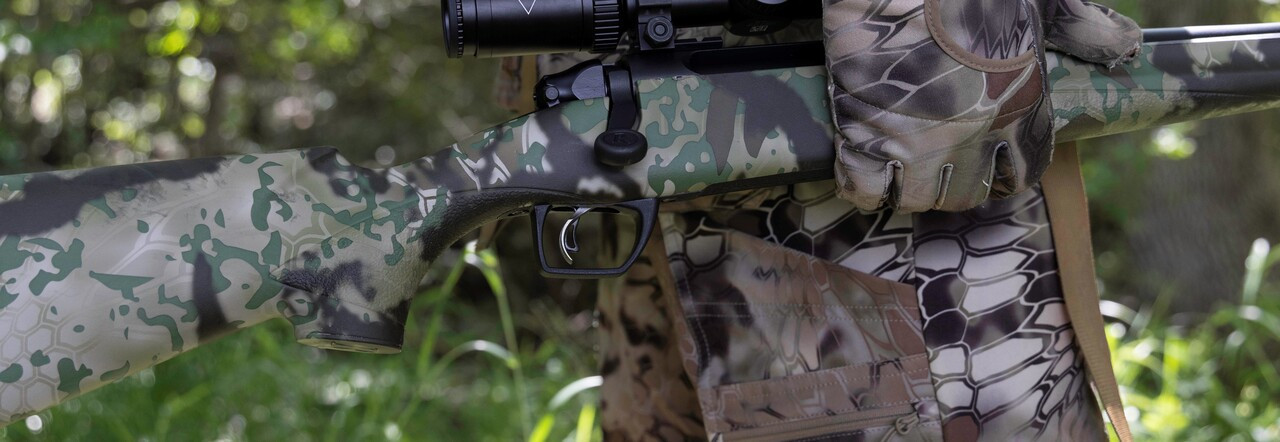 Remington 783 Synthetic Kryptek Camo 243 Win with Weaver 3-9x40mm Scope, 22"