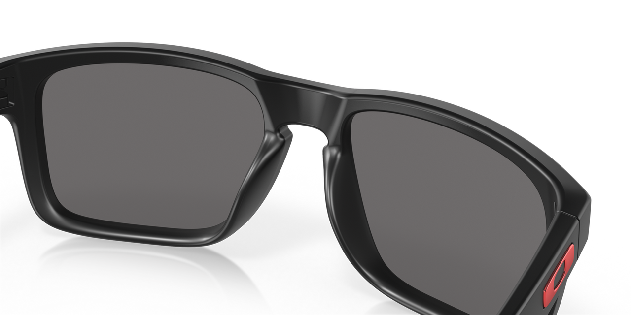 Oakley HOLBROOK Matte Black Frame/Red IridiumLenses