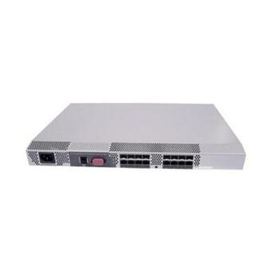 HP StorageWorks S240E Full Fabric SAN Switch 4/16 Power Pack for ProLiant DL360p Gen8 servers, mounted in server rack