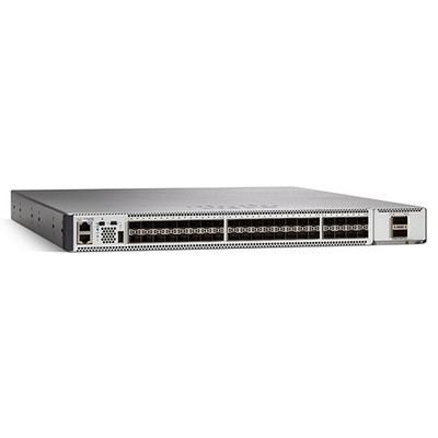 Cisco Catalyst 9500 48-Port 10G Bundle Network Advantage switch mounted in a server rack