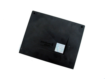 Intel Pentium II 400MHz Processor for Slot 1 Socket - Single-core, 512KB Cache - Compatible with servers
