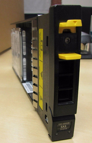 HP 600GB 15000RPM SAS 6Gbps 2.5 Internal Hard Drive for ProLiant DL360p Gen8 Servers