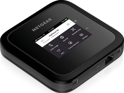 NetGear Nighthawk 5G WIFI6 Mobile Router MR6150-100EUS for fast wireless internet on the go