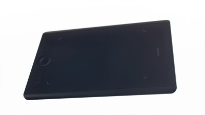 Wacom Intuos Pro Wireless Pen Tablet 311x216mm USB/Bluetooth - Compatible with PTH-860-N - Graphic Design Tablet