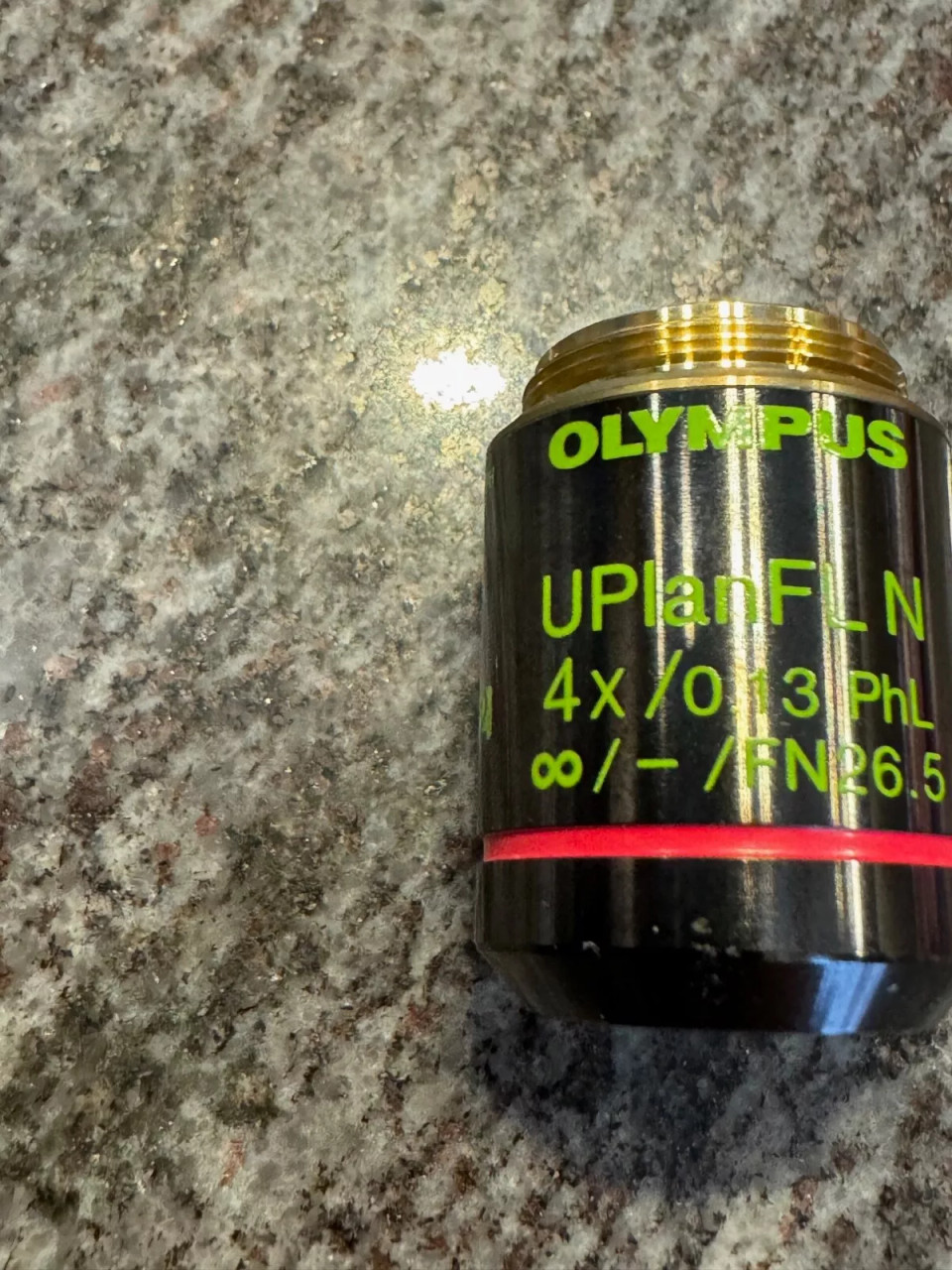 Olympus UPlanFL N , 4x/0.13 PhL ∞/-/FN26.5 UIS 2 Microscope Objective