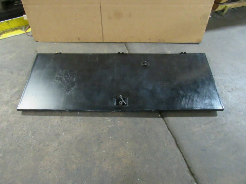NO NAME UTILITY TRUCK BOX BED DOOR 66-3/8" X 24-7/8" HINGE PIN DIAMETER 1/4"