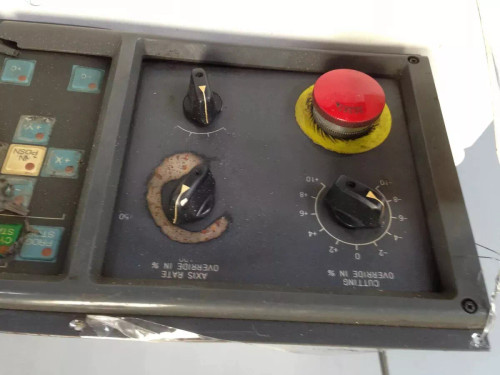FANUC A02B-0092-C183,A16B-1310-0380/04B OPERATOR INTERFACE PANEL DIRTY,DC