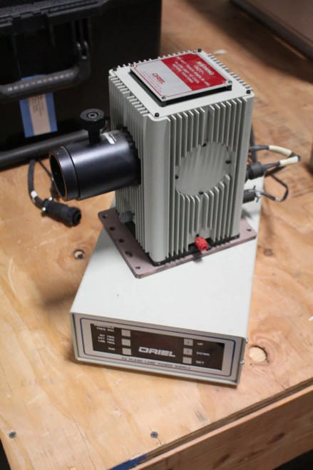 Oriel Newport 68826 POWER SUPPLY 66017 LIGHTSOURCE
