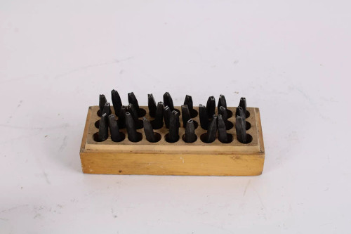 Hoggson 3-16" Hand Cut Steel Stamps Letters With Wooden Box