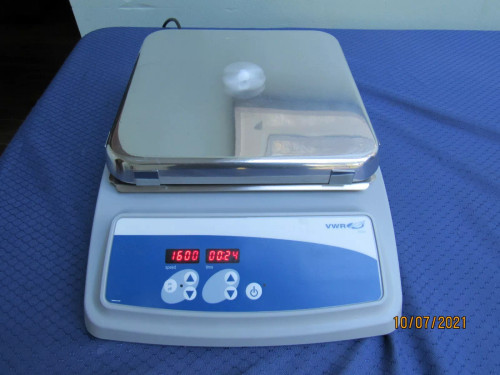 VWR 1600RPM Stirrer with 10.5 X 10.5 inch Aluminum Top digital GUARANTEED