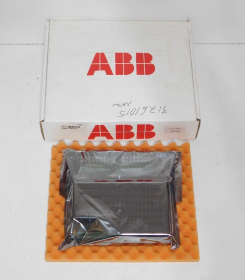 New ABB 3HAC17970-1 Input Output Digital I/O Module DSQC328A Card Unit in Box