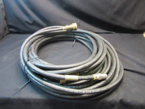 Applied Materials (AMAT) 0010-35852 Hose, Neslab Applied Materials (AMAT) 0010-35852 Hose, Neslab