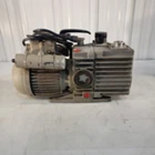 Leybold-Heraeus D8A Vacuum Pumps To 19 mTorr, 115V KF25 Inlet/Exhaust Flanges