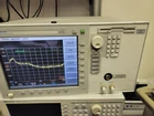 Agilent 86140B Performance Optical Spectrum Analyzer, 600nm to 1700nm 005/006