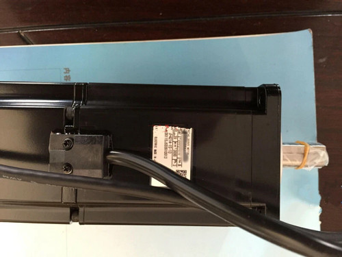 1PC YASKAWA AC SERVO MOTOR SGM-02A5FJ12 NEW ORIGINAL