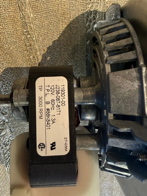 Blower Motor Lennox 88K8401 119301 J2380878171 110V 3000 RPM Used