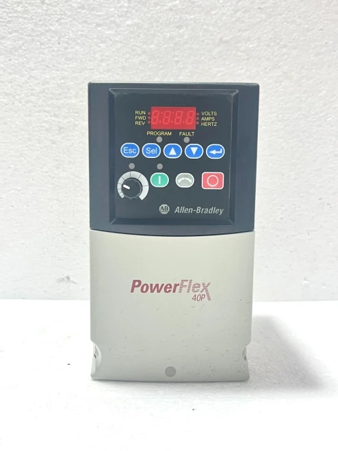 ALLEN-BRADLEY 22B-A5P0N104 SER.A POWERFLEX 40 0.75KW/1HP AC DRIVE