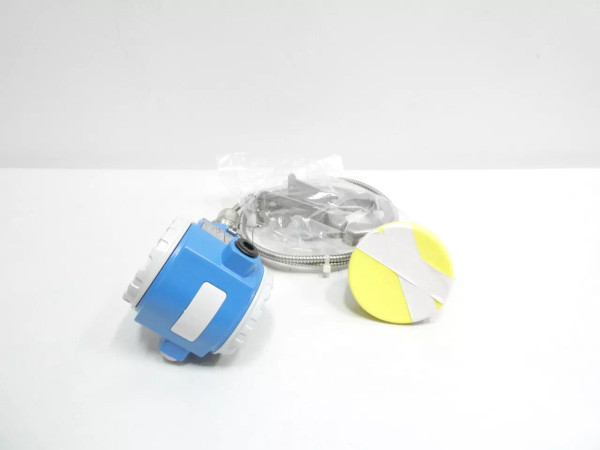 Endress Hauser PMP75-34408/101 PMP75-ACC1FE1TF2AU+Z1 Transmitter -100-100in-h2o