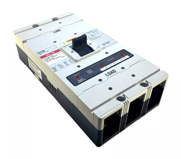Eaton MDL3800 3 Pole 800 Amp 600 Vac Circuit Breaker w/ 800A Trip Eaton MDL3800 3 Pole 800 Amp 600 Vac Circuit Breaker w/ 800A Trip
