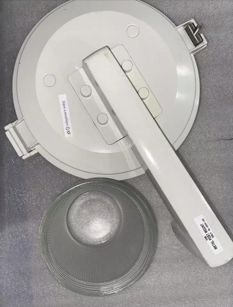 O-Z Gedney VML570LXGL-8 Hazardous Location Light Fixture HPS 70W WITH BRACKET O-Z Gedney VML570LXGL-8 Hazardous Location Light Fixture HPS 70W WITH BRACKET