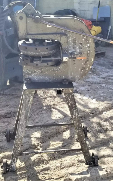 12 Station Wiedemann Type R2 Manual Rotary Turret Punch Press .125" to 1.25" Dia