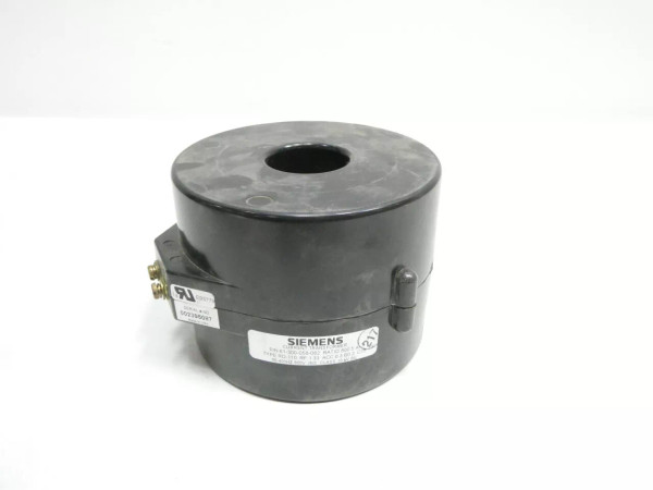 Siemens 61-300-058-082 Current Transformer 800:5a 600v-ac Siemens 61-300-058-082 Current Transformer 800:5a 600v-ac