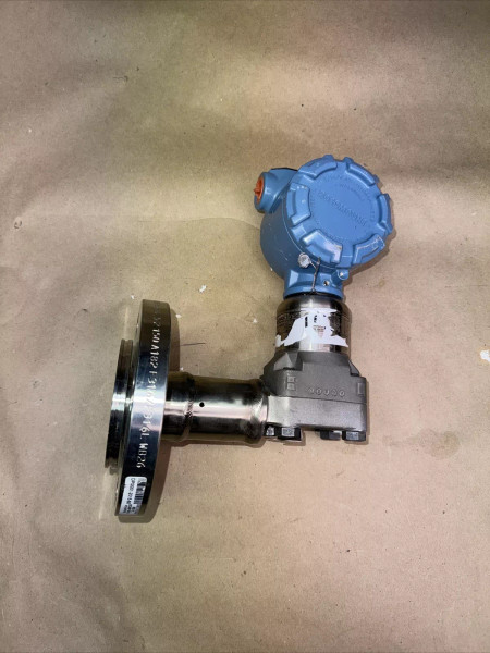 ROSEMOUNT 3051S1CG4A2B11A2EE5L4M8Q4 PRESSURE TRANSMITTER, NEW-OB, MAKE OFFER! ROSEMOUNT 3051S1CG4A2B11A2EE5L4M8Q4 PRESSURE TRANSMITTER, NEW-OB, MAKE OFFER!