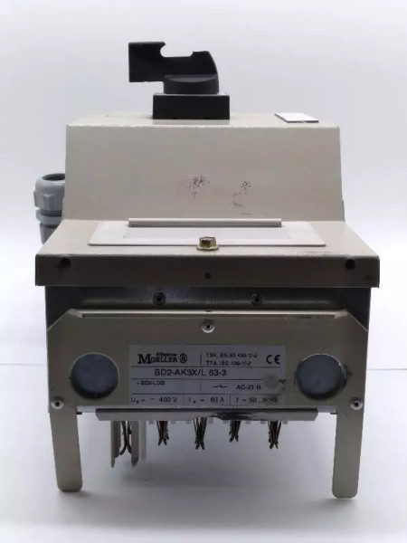 Moeller BD2-AK3X/L 63-3 Output Tap-Off Unit Moeller BD2-AK3X/L 63-3 Output Tap-Off Unit