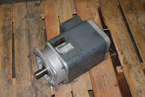 Siemens Bruchless Servo Motor 1FT5102-0AC01-2-Z 2000 Rpm