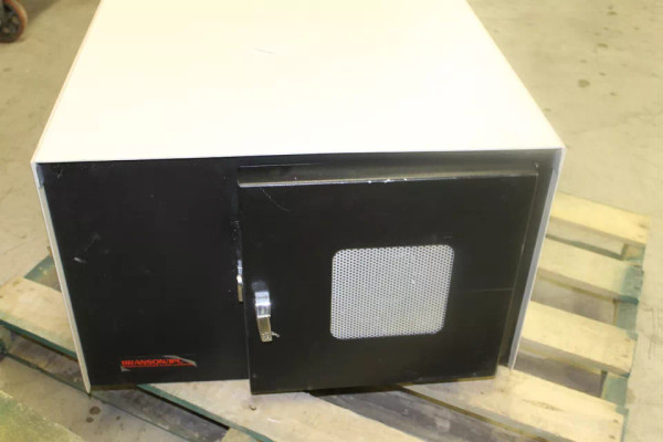 Branson/IPC 4055 Plasma Surface Treatment system