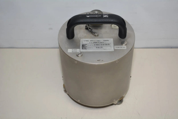 Guralp Systems CMG 40T (CMG-T40-0039) Seismometer 1Sec - 100Hz 2 x 1000 V/m/s