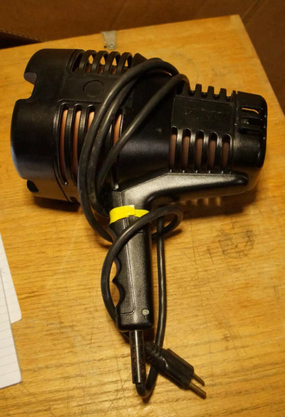 BLAK-RAY Handheld Long-Wave UV Lamp B-100-SP Self-Ballasted, Works Great!