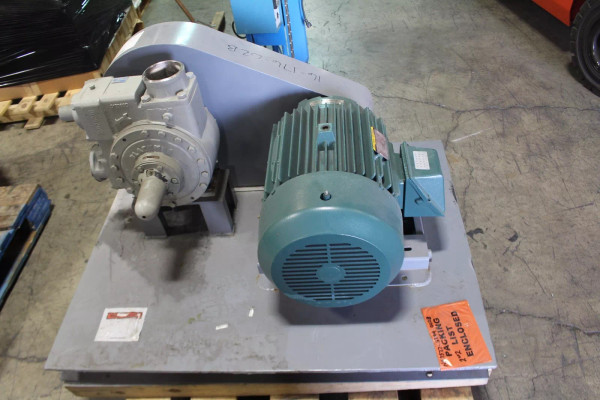 NEW BLACKMER GPXL4B DOUBLE ENDED PUMP 25HP 230/460V 3PH NEW BLACKMER GPXL4B DOUBLE ENDED PUMP 25HP 230/460V 3PH