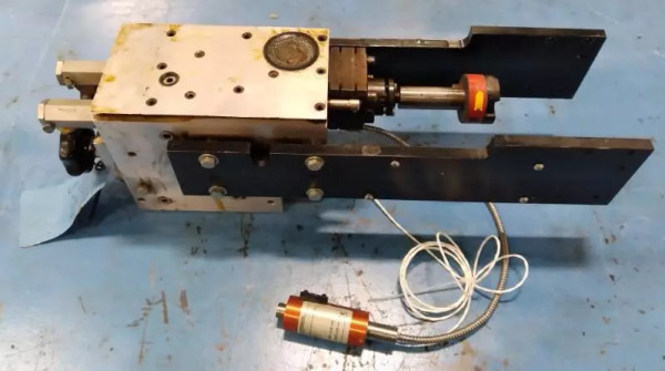 Nordson D12340-13/08 Hot Melt Remote Metering Pump