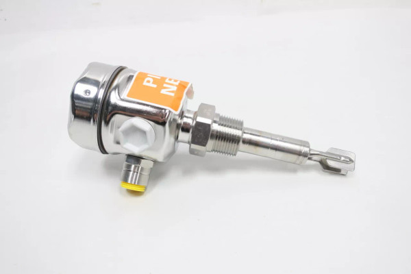 Endress Hauser FLT51-UGN2DB4E6A Liquiphant M Vibrating Level Switch