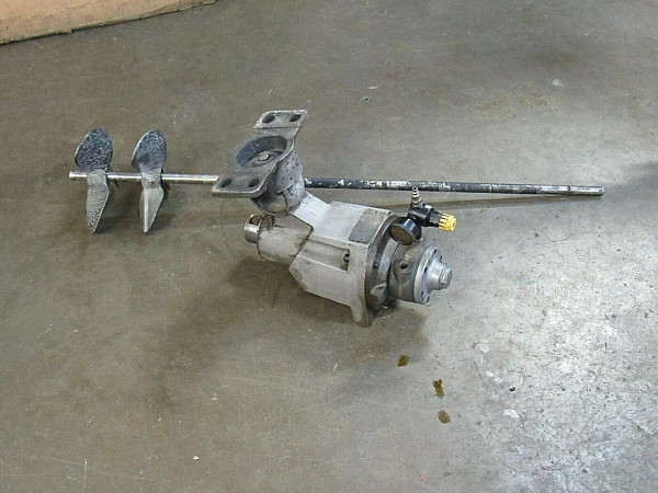 NO NAME CHEMICAL TANK PNEUMATIC MIXER R02404755 3/4" SHAFT DIA 42" LENGTH - USED NO NAME CHEMICAL TANK PNEUMATIC MIXER R02404755 3/4" SHAFT DIA 42" LENGTH - USED