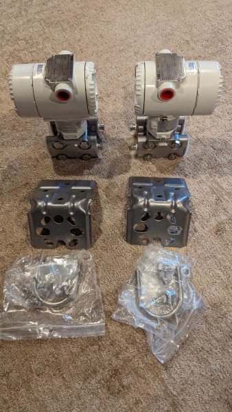 ABB HART DIFFERENTIAL PRESSURE TRANSMITTER, -64 inH2o/+64 in H2O, new in box