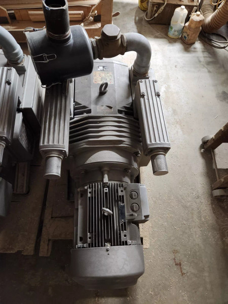Becker VTLF 250 Vacuum Pump