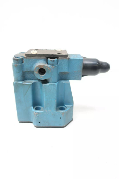 XG3V-6FW-3-10-EU55 Hydraulic Pressure Reducing Valve XG3V-6FW-3-10-EU55 Hydraulic Pressure Reducing Valve