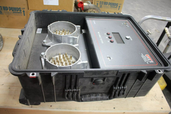 UTE Ulta-Tech Enterprises MU Cable Tester P/N 17560-00 UTE Ulta-Tech Enterprises MU Cable Tester P/N 17560-00