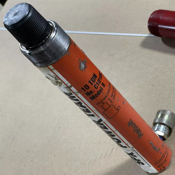 Rebuilt SPX Power Team 10 Ton Single Acting Cylinder 10-1/8" Stroke - C1010C