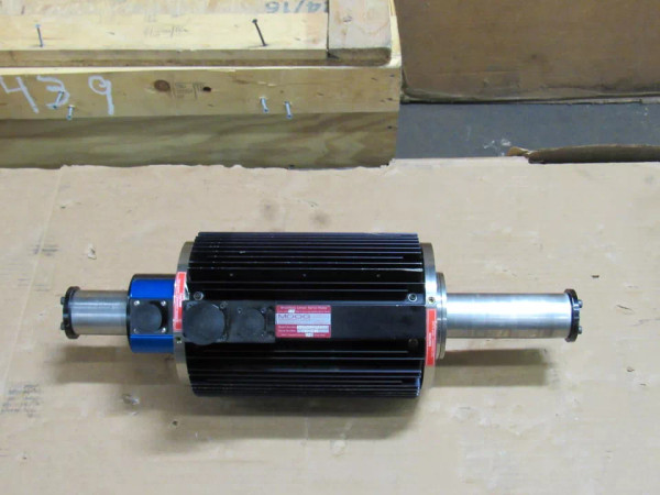NEW MOOG BRUSHLESS LINEAR SERVO MOTOR 50204C08F-LPA-CV NEW MOOG BRUSHLESS LINEAR SERVO MOTOR 50204C08F-LPA-CV