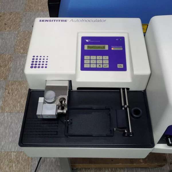 TREK SENSITITRE Autolnoculator