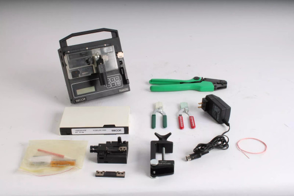 Siecor FuseLite Splicer Software V1.22 With Power Adapter and Accessories - Fair